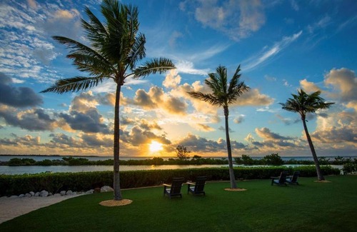 Marathon Apartment | Sunset Sailing | Kayaking. Private Pool. Three Bedroom Villa