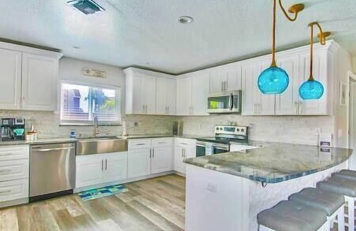 Port Canaveral House | Sunset Serenity: Remodeled 4BR Beach House – Oceanview