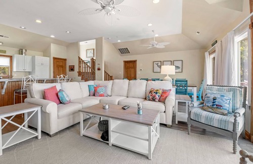 Monteray Shores House | Sunset Sound Corolla: Soundfront | Pool | Hot Tub