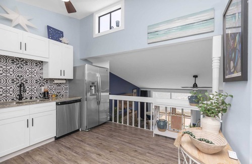 Fort Walton Beach - Destin House | Sunset Stay | Waterfront, Dolphins, Arcade, & Dock
