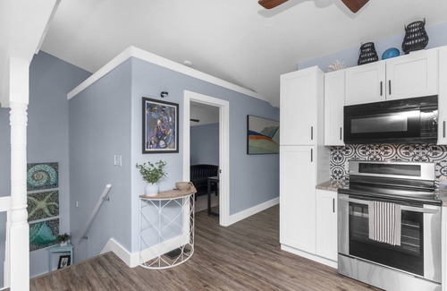 Fort Walton Beach - Destin House | Sunset Stay | Waterfront, Dolphins, Arcade, & Dock