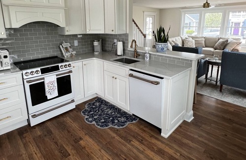 Town Bank House | Sunset views heated pool 4 bedrooms 7 beds 2 bathrooms