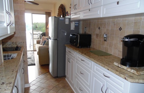 North Shore Condo | SUNSET VIEWS-Pristine WATERFRONT Penthouse Condo on SML- Boat Slip Available