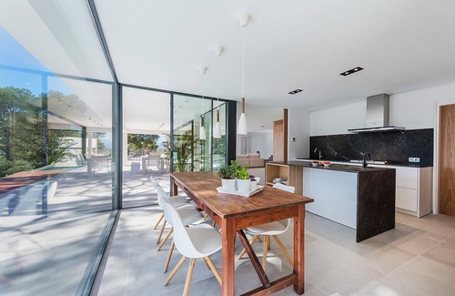 Alcudia Villa | Sunset Villa Views - Luxurous villa with view on the Alcudia Bay