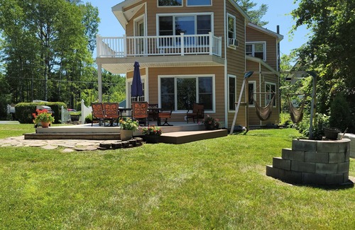Broadalbin House | Sunsets on the Great Sacandaga Lake Rentals