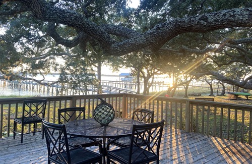 Panacea House | Sunsets & Serenity: Tranquil Waterfront Escape on the Ochlockonee in Panacea