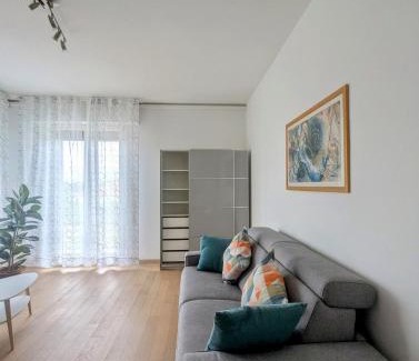 Sesto Fiorentino Apartment | Sunshine Apartment in Florence