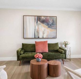 North Palm Beach House | Sunshine Breeze Retreat #913