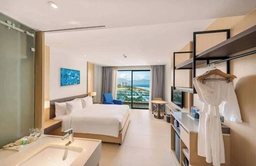Khanh Hoa Hotel | Sunshine Cam Ranh See View