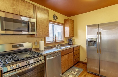 Downtown Albuquerque House | Sunshine Cottage | 2 Bed, 2 Bath