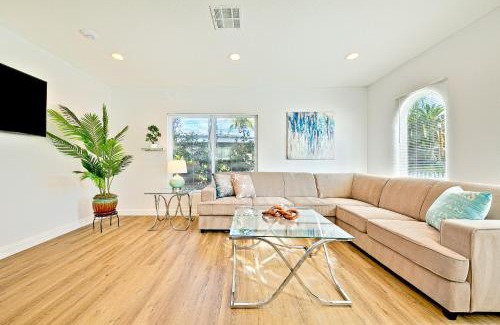 Santa Ana Heights House | Sunshine Fun Time