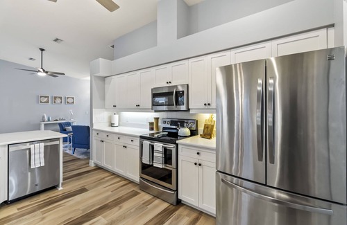 Pinehurst House | Sunshine Haven Retreat! Golf , Swim and Bask in the Florida Sun!