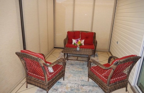 Dunedin House | Sunshine in The Villages Charming 2 bedroom with den, home in The Villages