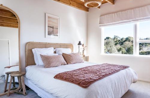 Raglan House | Sunshine Rise Upstairs