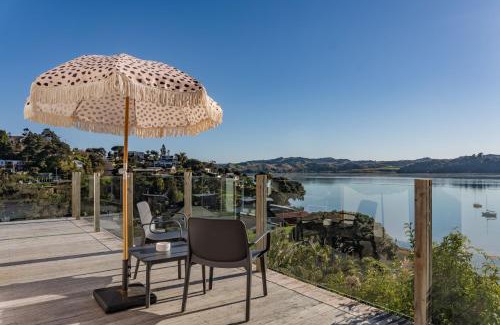 Raglan House | Sunshine Rise Upstairs