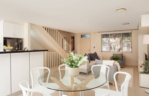 Bondi Apartment | Sunshine Terrace, Bondi Beach Isyd