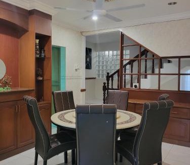 Taman Meru House | Sunshine Villa 130
