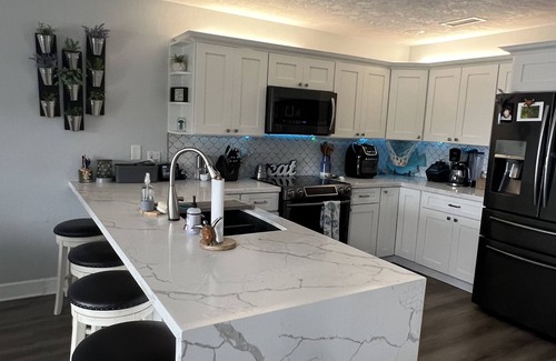 New Smyrna Beach House | Sunshine Villa in New Smyrna Beach.minutes from Beach!