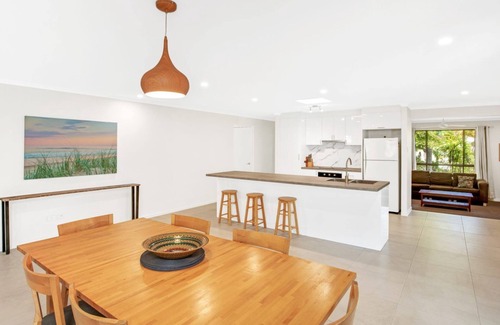 Rainbow Beach House | Sunyata Beach House - Rainbow Beach. Beachside escape with a pool, pet friendly and Wi-Fi!