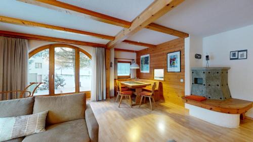 Celerina-Schlarigna Apartment | Suot Larsch
