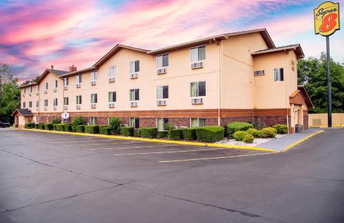 Augusta Hotel | Super 8 by Wyndham Augusta Ft Eisenhower Area