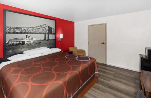 Baton Rouge Hotel | Super 8 by Wyndham Baton Rouge/I-10