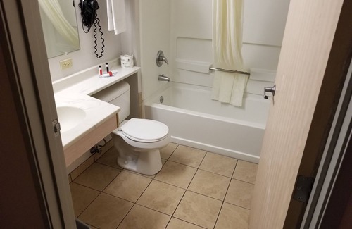 Ferndale Hotel | Super 8 by Wyndham Bellingham Airport/Ferndale