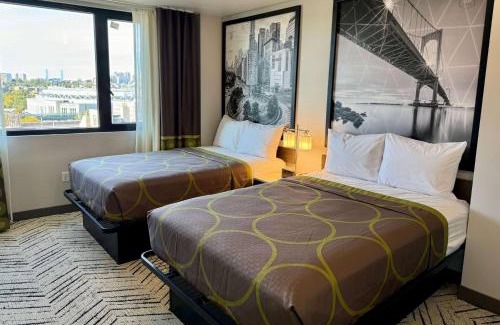 Concourse Hotel | Super 8 by Wyndham Bronx Near Stadium