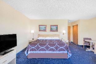 Canandaigua Hotel | Super 8 by Wyndham Canandaigua