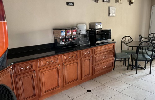 East Ridge Hotel | Super 8 by Wyndham Chattanooga/East Ridge