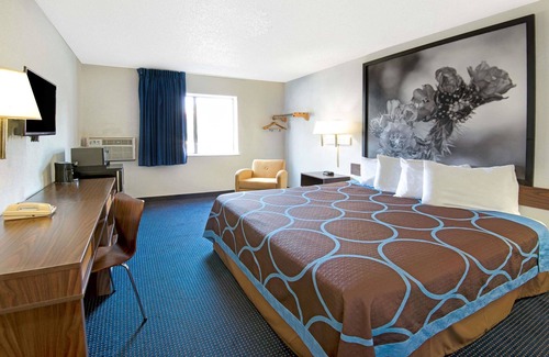 Mesilla Park Hotel | Super 8 by Wyndham Las Cruces University Area