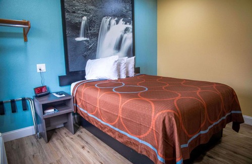 Mountain Home Hotel | Super 8 by Wyndham Mountain Home