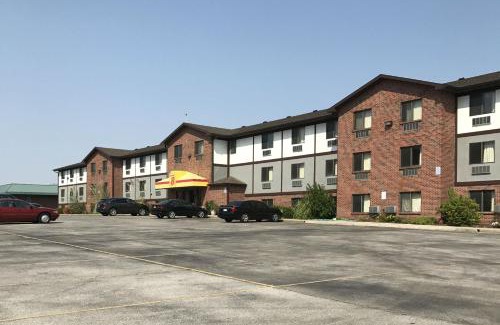 West Omaha Hotel | Super 8 by Wyndham Omaha - West Dodge