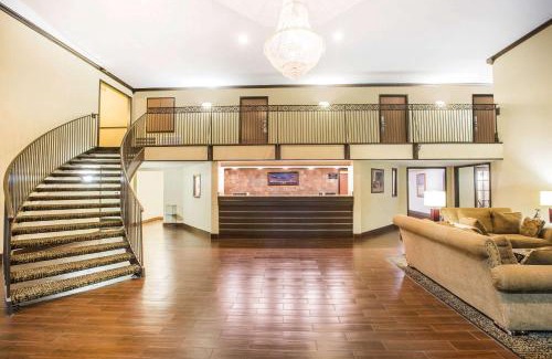 Oxford Hotel | Super 8 by Wyndham Oxford