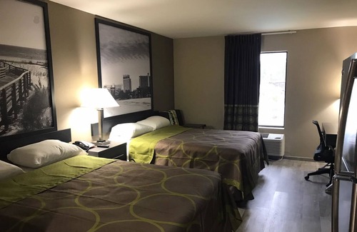 Kreole Hotel | Super 8 by Wyndham Pascagoula