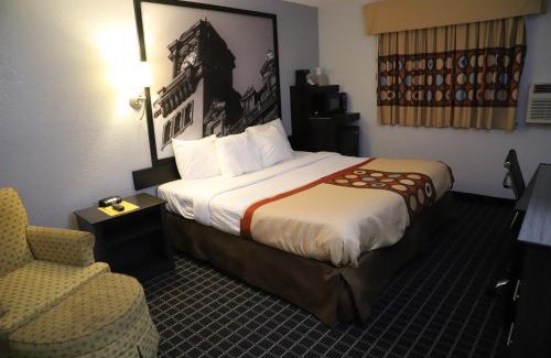 Mosby Hotel | Super 8 by Wyndham Richmond Airport VA