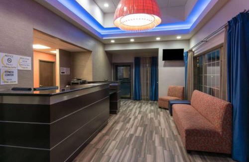 North San Antonio - SAT Hotel | Super 8 by Wyndham San Antonio Near Fort Sam Houston