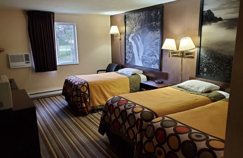 Shelton Hotel | Super 8 by Wyndham Shelton