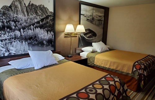 Shelton Hotel | Super 8 by Wyndham Shelton