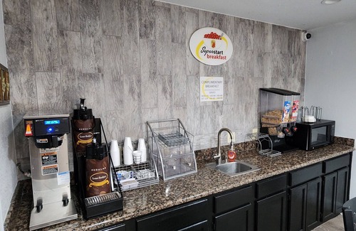 Shreveport Hotel | Super 8 by Wyndham Shreveport