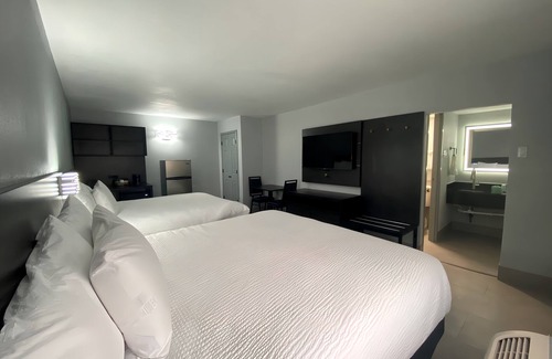 Texas City Hotel | Super 8 By Wyndham Texas City