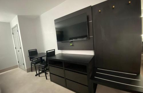 Texas City Hotel | Super 8 by Wyndham Texas City