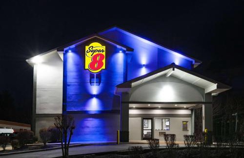 Charlottesville Hotel | Super 8 by Wyndham Charlottesville