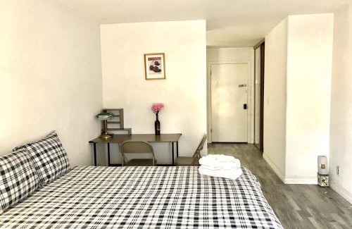 Spring Valley House | Super bedroom with private bathroom 5