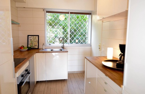 Cassis Apartment | SUPER BESTOUAN at Cassis