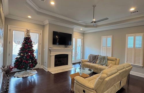 Bonnabel Place House | Super Bowl - 10 minutes from superdome!