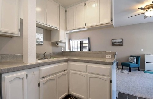The Strand Apartment | Super Bowl Studio By The Beach
