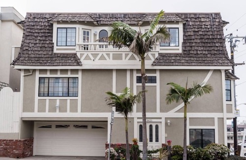 The Strand Apartment | Super Bowl Studio By The Beach