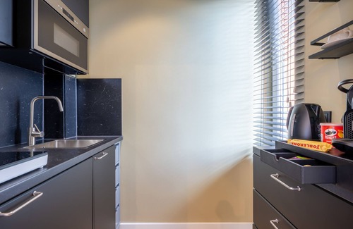 Barkhof Condo | Super central premium apartment "The Rise" HBF/Messe/Bürgerweide/CityGate