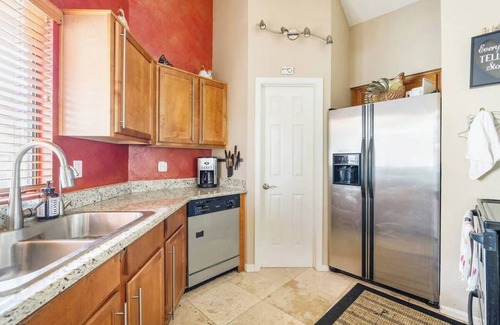 Central Scottsdale Condo | Super Central Scottsdale Location, 2-Bedroom 2-Bath 2 Balcony, Cozy Corner Condo